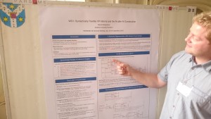 Sascha at his poster, Iași, 22.9.2015 (Manfred Sailer, BY-NC-ND 3.0)